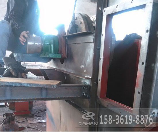 小型斗式提升機出料口 斗式提升機出料口